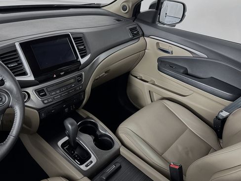 Certified 2017 Honda Pilot EX-L image 23