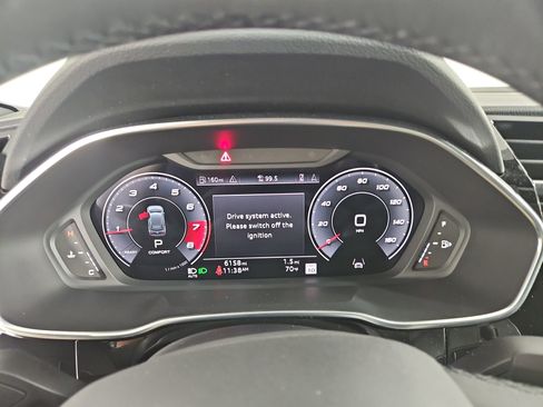 Certified 2025 Audi Q3 2.0T Premium Plus w/ Premium Plus Package image 25