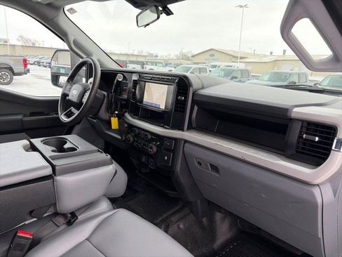 Used 2023 Ford F350 XL w/ Snow Plow Prep Package image 20