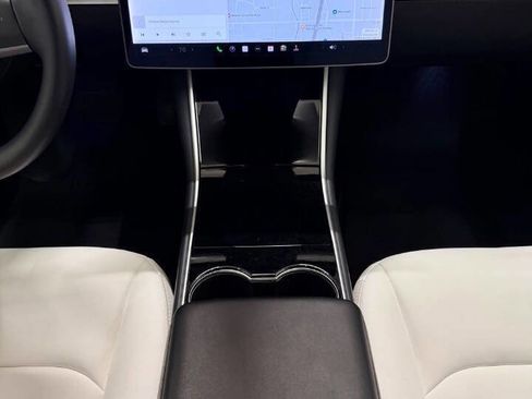 Used 2020 Tesla Model 3 Long Range image 19