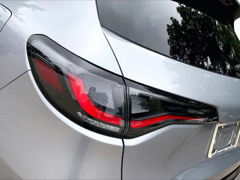 Used 2026 Honda HR-V LX image 27