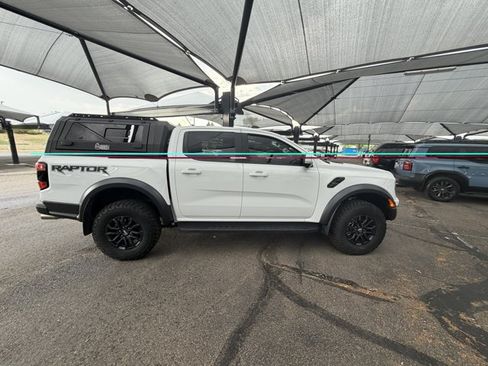 Used 2025 Ford Ranger Raptor AWD/4WD image 4