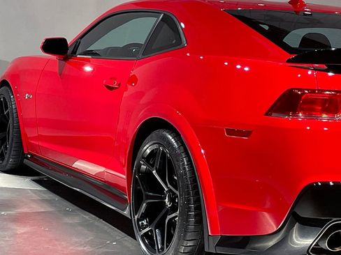 Used 2015 Chevrolet Camaro Z/28 image 36