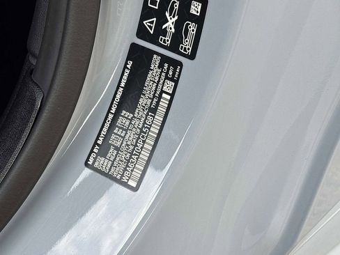 Used 2023 BMW 440i xDrive Convertible w/ Premium Package image 31