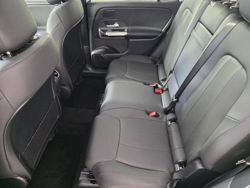 New 2026 Mercedes-Benz GLB 250 image 11