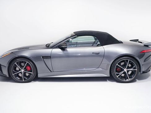 Used 2017 Jaguar F-TYPE SVR AWD/4WD image 5