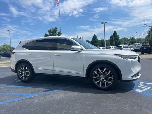 Used 2024 Acura MDX SH-AWD w/ Technology Package image 4
