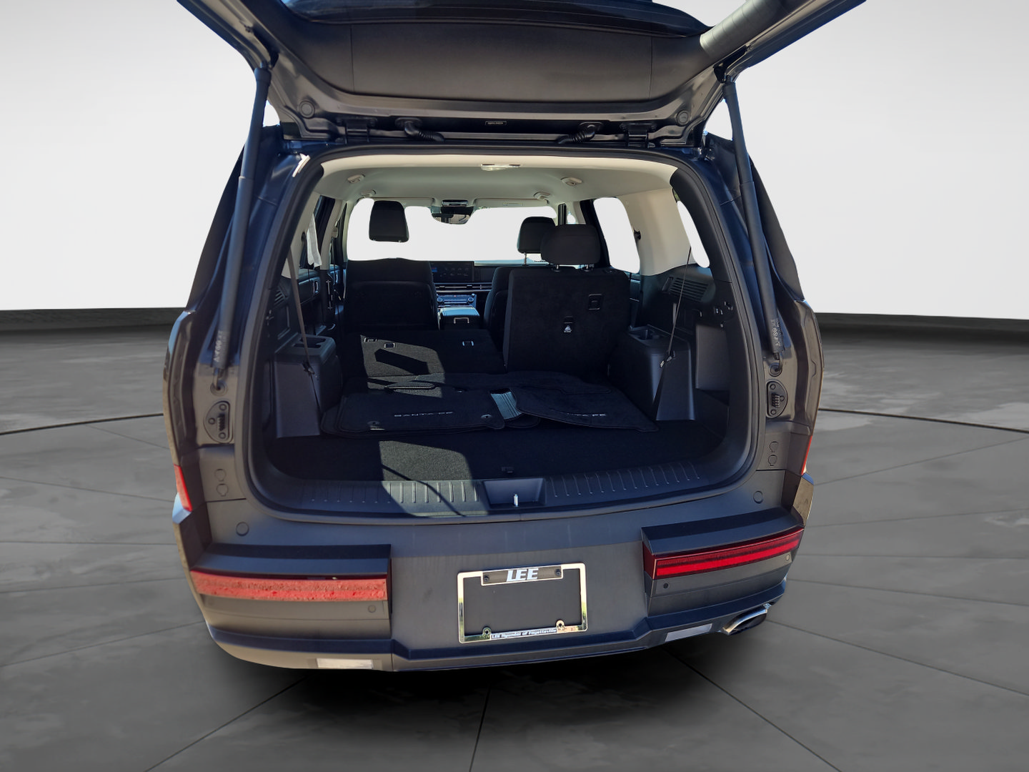 Used 2024 Hyundai Santa Fe SE FWD image 17
