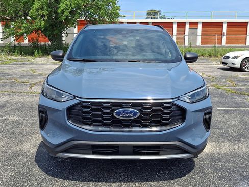Used 2025 Ford Escape ST-Line FWD image 8