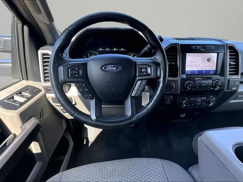 Used 2019 Ford F150 XLT w/ Equipment Group 302A Luxury AWD/4WD image 9