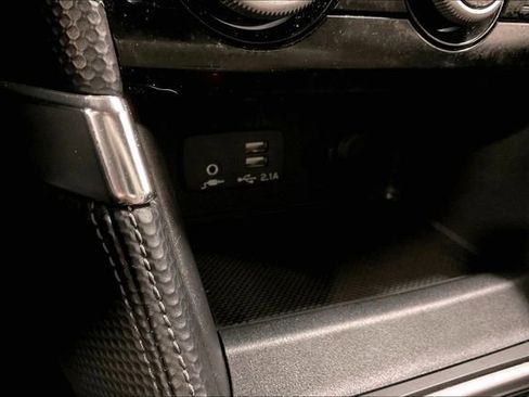 Used 2021 Subaru Forester Touring image 33