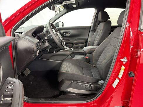 New 2026 Honda HR-V Sport image 5