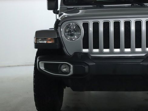 Used 2021 Jeep Wrangler Unlimited Sahara image 6