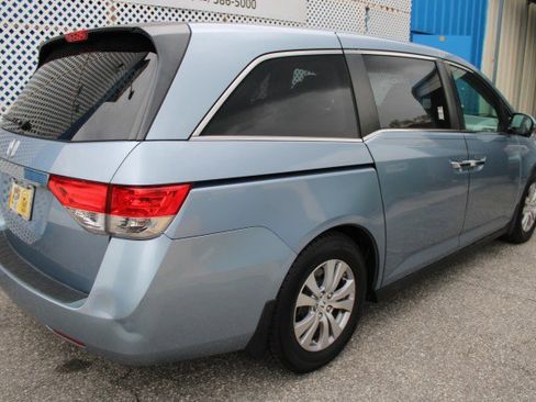 Used 2014 Honda Odyssey EX-L image 2