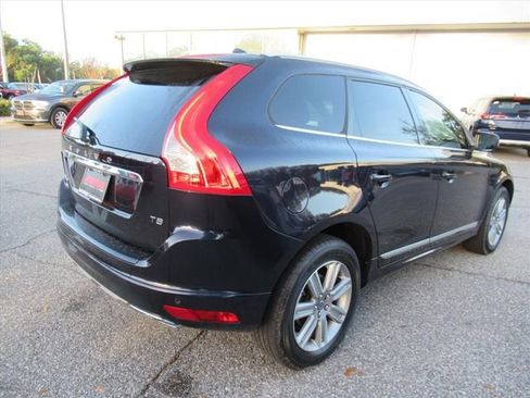 Used 2017 Volvo XC60 T5 Inscription image 7