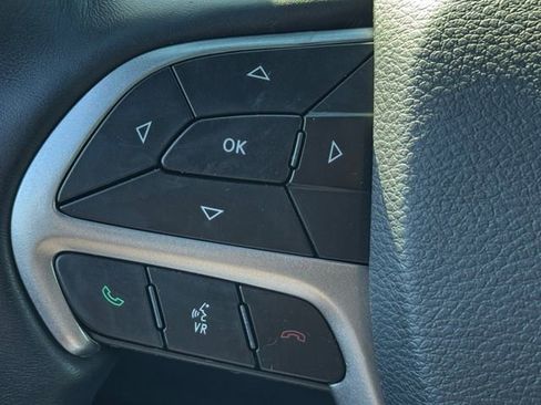 Certified 2022 Jeep Grand Cherokee Laredo X image 26