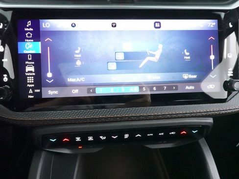 New 2026 Jeep Cherokee Limited AWD/4WD image 16