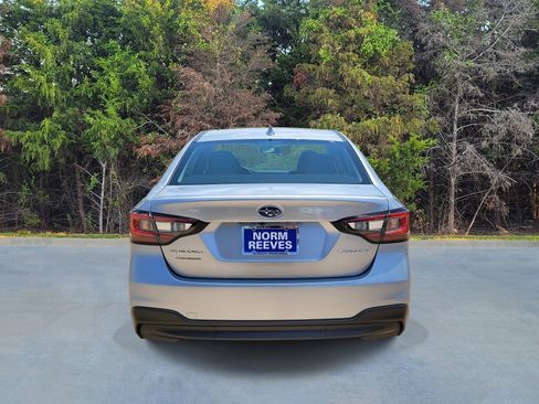 Used 2025 Subaru Legacy Premium image 16