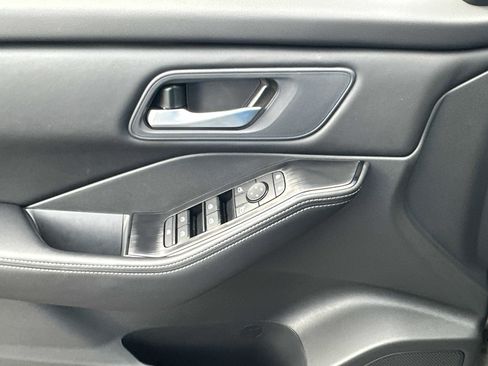 New 2026 Nissan Rogue SV AWD/4WD image 20