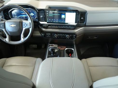Used 2024 Chevrolet Silverado 1500 LTZ w/ LTZ Premium Texas Edition AWD/4WD image 12
