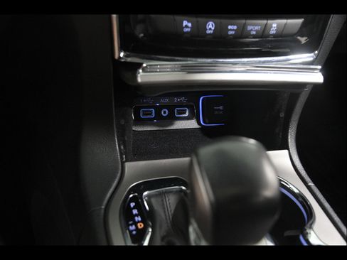 Used 2021 Jeep Grand Cherokee Limited AWD/4WD image 18