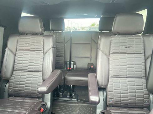 Used 2023 Cadillac Escalade Sport Platinum w/ Heavy-Duty Trailer Package AWD/4WD image 27