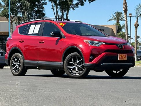 Used 2017 Toyota RAV4 SE w/ Advanced Technology Package FWD image 1
