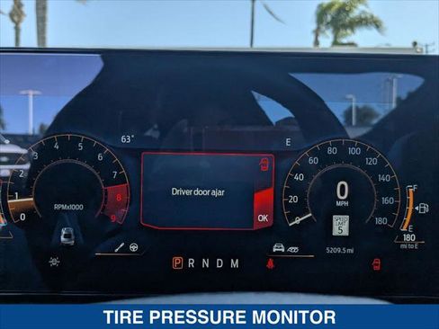 Used 2025 Ford Mustang Dark Horse image 16