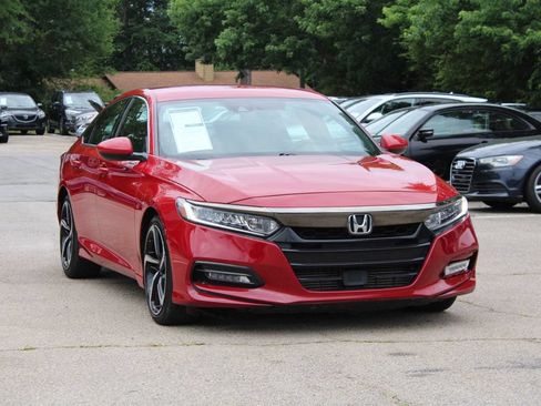 Used 2018 Honda Accord Sport image 1
