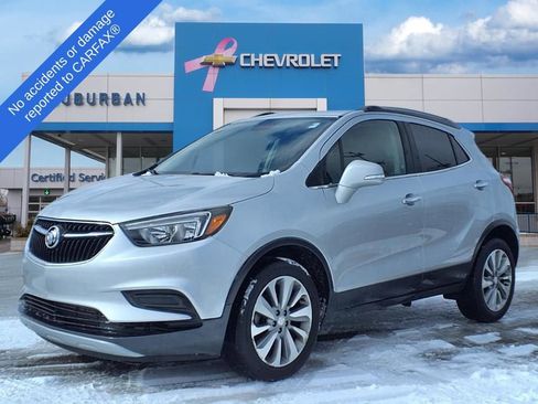 Used 2018 Buick Encore Preferred image 1