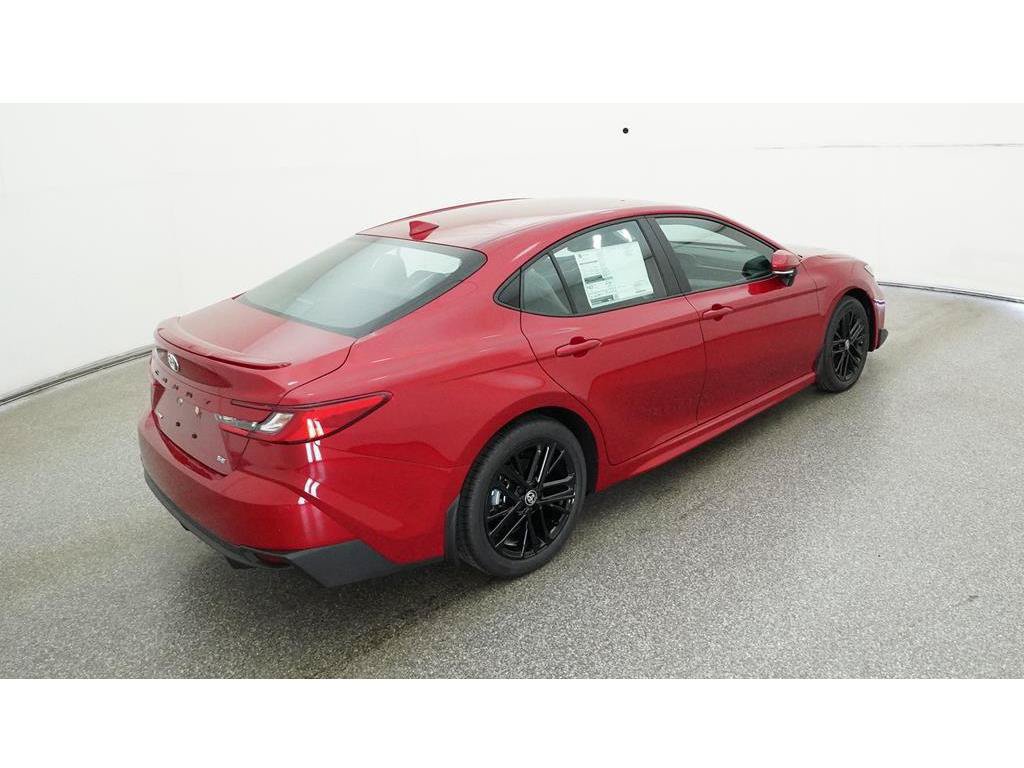 Used 2025 Toyota Camry SE FWD image 12