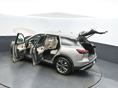 Used 2025 INFINITI QX60 Luxe image 49