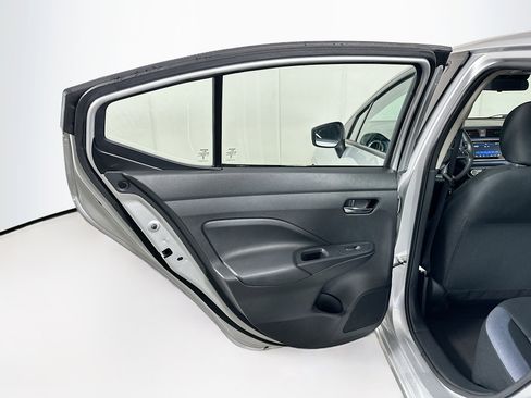 Used 2023 Nissan Versa SV image 25