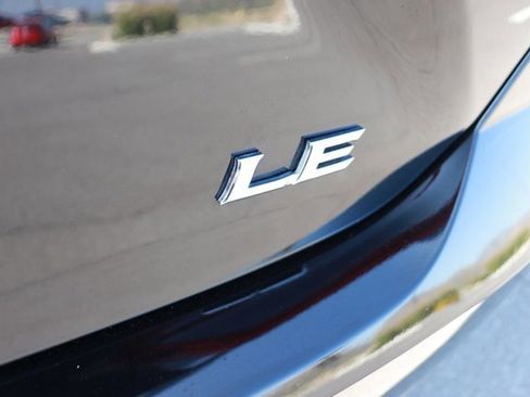 Used 2025 Toyota Camry LE image 7