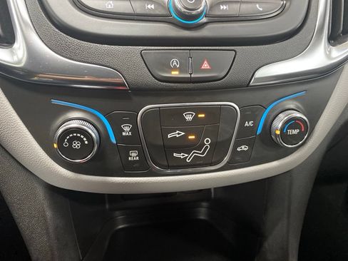 Used 2024 Chevrolet Equinox LS w/ LS Convenience Package AWD/4WD image 37