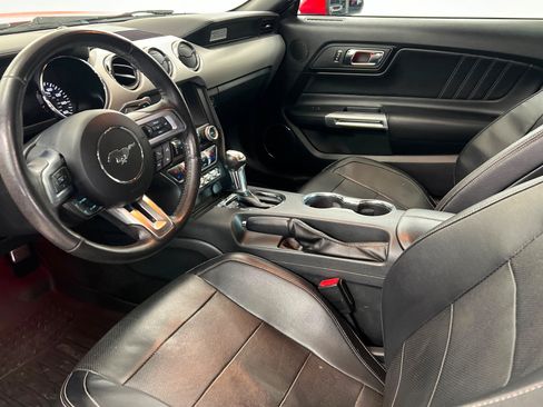Used 2015 Ford Mustang Premium RWD image 16