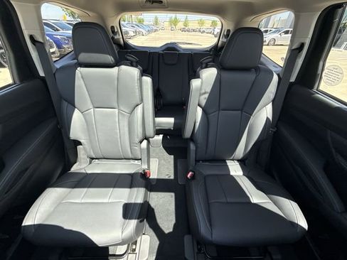 New 2026 Subaru Ascent Limited AWD/4WD image 23