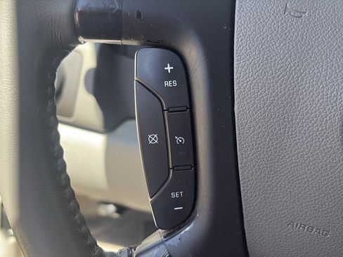 Used 2007 Chevrolet Tahoe LT w/ LT Preferred Equipment Group AWD/4WD image 26