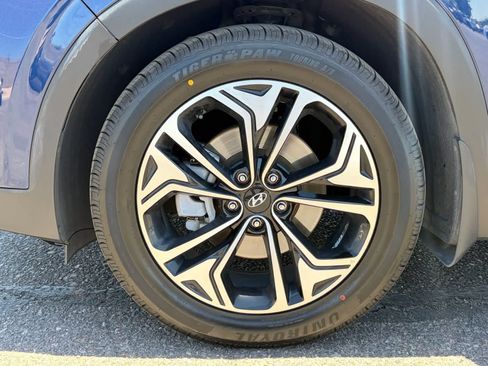 Used 2020 Hyundai Santa Fe SEL FWD image 6