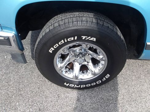 Used 1993 GMC Sierra 1500 2WD Regular Cab image 21