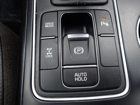 Used 2019 Kia Sorento EX w/ EX Touring Package AWD/4WD image 23