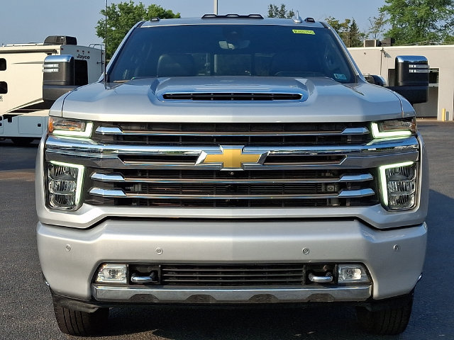 Used 2022 Chevrolet Silverado 3500 High Country AWD/4WD image 5