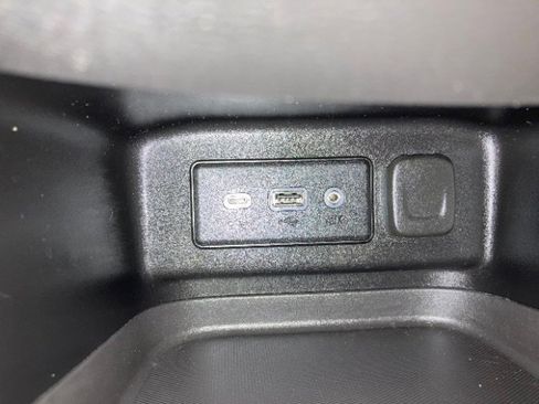 Used 2019 Chevrolet Equinox LT AWD/4WD image 21
