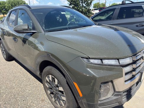 Used 2025 Hyundai Santa Cruz SEL AWD/4WD image 6