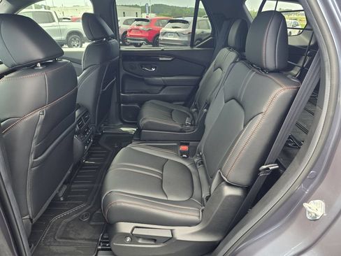 New 2026 Honda Pilot TrailSport image 12