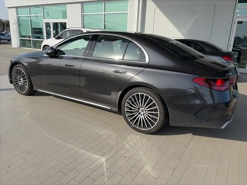 Used 2025 Mercedes-Benz E 350 Sedan image 4