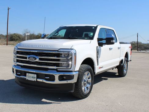 Certified 2024 Ford F250 King Ranch w/ Chrome Package image 4