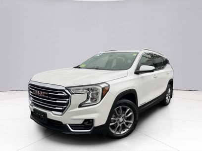 Used 2022 GMC Terrain SLT w/ Infotainment Package II