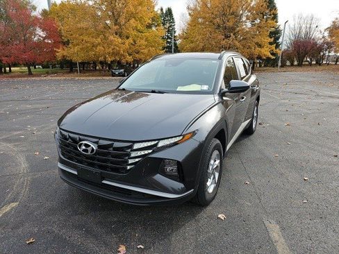 Used 2024 Hyundai Tucson SEL image 2