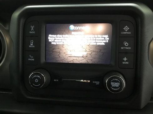 Used 2020 Jeep Wrangler Unlimited Sport S image 27